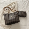 Große Vintage-Einkaufstasche mit Monogrammmuster und Kettendetail im Set für Damen - Braun