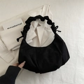 Modische schwarze gefaltete Halbmond-Schultertasche mit gerafftem Griff und Reißverschluss - Schwarz
