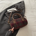 Borsa a cilindro scozzese rossa e verde con manici in pelle marrone e fibbie d'oro - Rosso