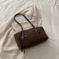 Sac fourre-tout à imprimé léopard marron avec un charmant détail de raquette de tennis - Marron avec Pendentif