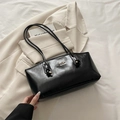 Bolso tote de cuero negro brillante con logo metálico, elegante bolso de hombro para mujer - Negro