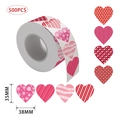 Rotolo da 500 adesivi a cuore per San Valentino con motivi colorati da 38x35mm - Serie Cuore Rosa Rosso / Rotolo Standard