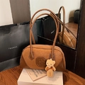 Brown vintage baguette bag with B logo embossing and cute teddy bear pendant - With Charm / Brown