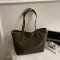 Grand sac cabas vert olive givré avec surpiqûres blanches pour les déplacements urbains - Vert Sans Pendentif