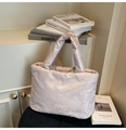 Detail of soft padded cotton tote with elegant traditional Chinese landscape jacquard - Pink