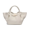Sac fourre-tout à ailes blanc ivoire en cuir grainé avec boucle dorée élégante - Beige