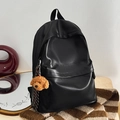 Zaino minimalista in pelle PU nera con un grazioso portachiavi a forma di cane di peluche - Con Ciondolo / Nero