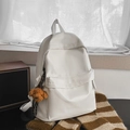 Zaino da viaggio minimalista bianco crema con un simpatico ciondolo a orsetto - Con Ciondolo / Bianco