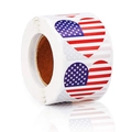 Rolle mit herzförmigen US-Flaggen-Aufklebern für die Dekoration zum Unabhängigkeitstag - Stars and Stripes Herzform