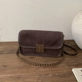 Borsa a tracolla vintage in pelle scamosciata marrone scuro con fibbia dorata e catena - Scamosciato Caffè