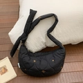 Sac bandoulière noir matelassé en croissant avec broderie étoile et nœud décoratif - Noir sans Pendentif