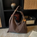 Retro brown oversized hobo dumpling bag with flower pendant and tassel charm detail - With Charm / Dark Coffee