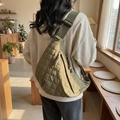 Sac bandoulière matelassé vert armée en nylon pour un look décontracté quotidien - Vert