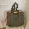 Bolso tote de lona verde oliva con múltiples bolsillos funcionales y asas dobles para diario - Verde