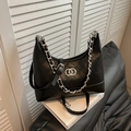 Sac hobo matelassé noir chic avec bandoulière chaîne et anneau métallique - Serrure Ronde / Noir