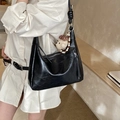 Retro black faux leather tote bag with side zipper and cute white bear keychain - With Charm / Black