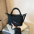 Sac seau noir avec broderie de cheval coloré et bandoulière amovible pratique - Noir