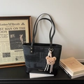 Large capacity dark grey jacquard tote bag with black leather straps and bear charm - With Charm / Black