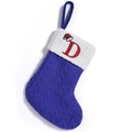Blauer Strick-Weihnachtsstrumpf mit weißem Umschlag und roter Buchstabe D Stickerei - Buchstabe D