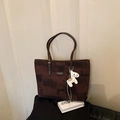 Dark brown retro textured tote bag with leather handles and horse charm accessory - Coffee with Pendant