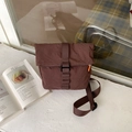 Bolso bandolera impermeable a cuadros marrones con correa ajustable para deporte y viaje - Marrón
