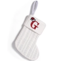 Calza natalizia bianca in maglia a trecce con lettera G ricamata e cappello di Babbo Natale - Lettera G