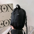 Schwarze Nylon-Handytasche mit gemischtem gewebtem Gurt und praktischem Ringgriff - Schwarz