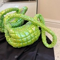 Borsa trapuntata verde neon con finitura lucida e superficie metallica testurizzata - Verde