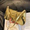 Sac sous le bras doré à motif crocodile avec boucle carrée et bandoulière ajustable - Doré