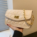 Sac bandoulière matelassé beige avec fermoir doré et bandoulière chaîne en cuir PU - Beige