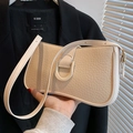 Schicke beige Umhängetasche aus geprägtem Leder mit verstellbarem Schultergurt - Universelle Spezifikation / Gebrochenes Weiß