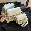 Set borse a tracolla crema e verdi con catena dorata e foulard decorativo chic - 19x15x7cm / Verde Grande