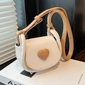 Mini borsa a sella chic panna e kaki con fibbia a cuore e tracolla regolabile - Bianco
