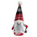 Gnome de Noël en peluche avec chapeau à carreaux rouge tenant une lanterne vintage - Style De Chapeau À Carreaux Rouge Et Noir