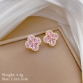 Detailed macro view of pink clover earrings with weight 4.4g and 1.5x1.5cm size markers - Pink Clover Stud Earrings (G315)