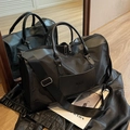 Bolso de viaje negro de gran capacidad con adornos de cuero y correa ajustable - Negro