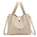 Borsa a mano beige in pelle martellata con chiusura dorata e tracolla per donna - Bianco Sporco