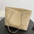 Elegante borsa shopper trapuntata beige con tracolla a catena argento da donna - Albicocca
