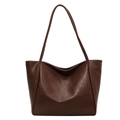 Bolso tote grande marrón oscuro con textura de cuero vintage y correas dobles - Marrón