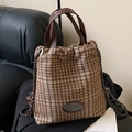 Braune Vintage-Karomuster-Beuteltasche mit Ledergriffen und Metallkettenriemen - Grau