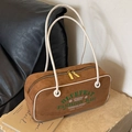 Borsa marrone vintage a bauletto con tracolla bianca a contrasto e grafiche verdi - Marrone