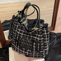Bolso tote de tweed blanco y negro de gran capacidad con asas de cuero y parche HOOTO - Negro