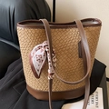 Braune gewebte Shopper-Tasche mit Lederboden und gemustertem Seidenschal-Detail - Khaki