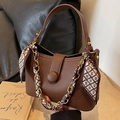 Retro brown pebbled leather shoulder bag with checkerboard silk scarf and gold chain - Brown