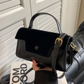 Borsa a mano da donna in pelle e camoscio nero con finiture dorate e tracolla - Nero