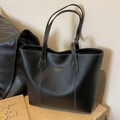 Borsa tote nera con cuciture a contrasto bianche e scritte dorate ad alta capacità - Nero