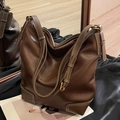 Vintage dark brown leather bucket bag with contrast stitching and large capacity - Brown