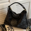Retro zwarte matte hobo tas met gouden M-metalen hardware en kettingriem detail - Zwart