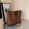 Bolso tote minimalista en cuero granulado marrón oscuro para el día a día mujer - Marrón