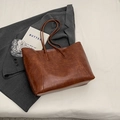 Maillard caramel brown leather tote bag with vintage texture and large capacity - No Pendant / Red Brown
